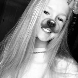 Meet your Posher, Monique